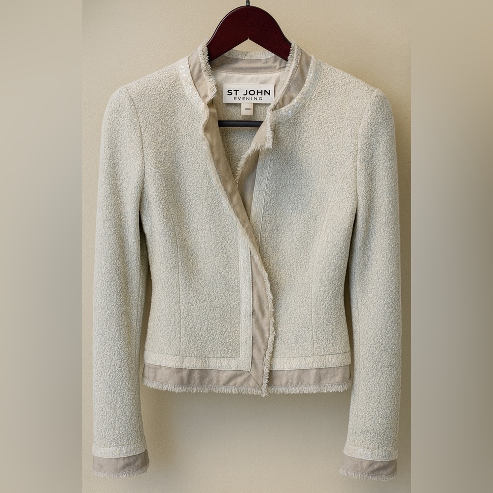 St. John Evening Sequin Tweed Cropped Jacket – Raw Edge Trim – Size 2